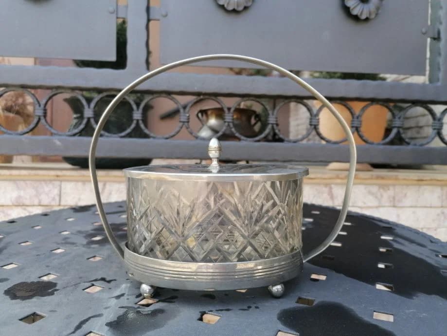 Art Deco šećernica od stakla s brušenim detaljima