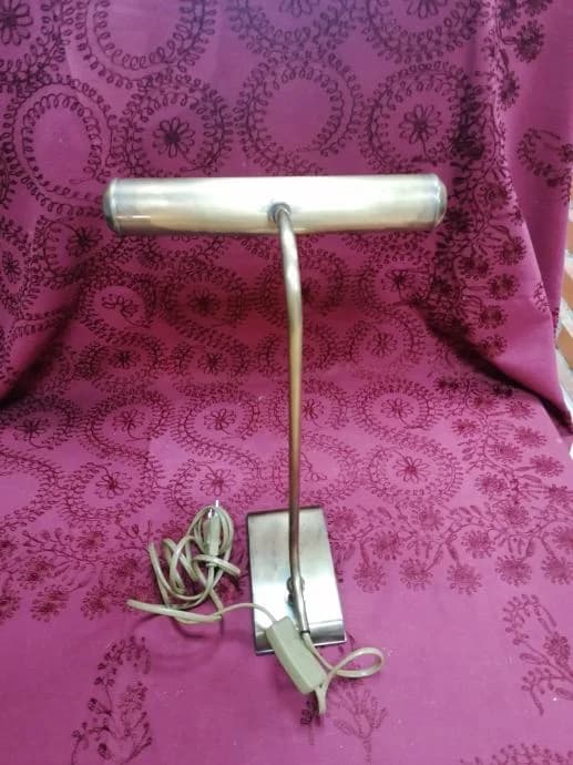 Art Deco stolna svjetiljka od metala 3