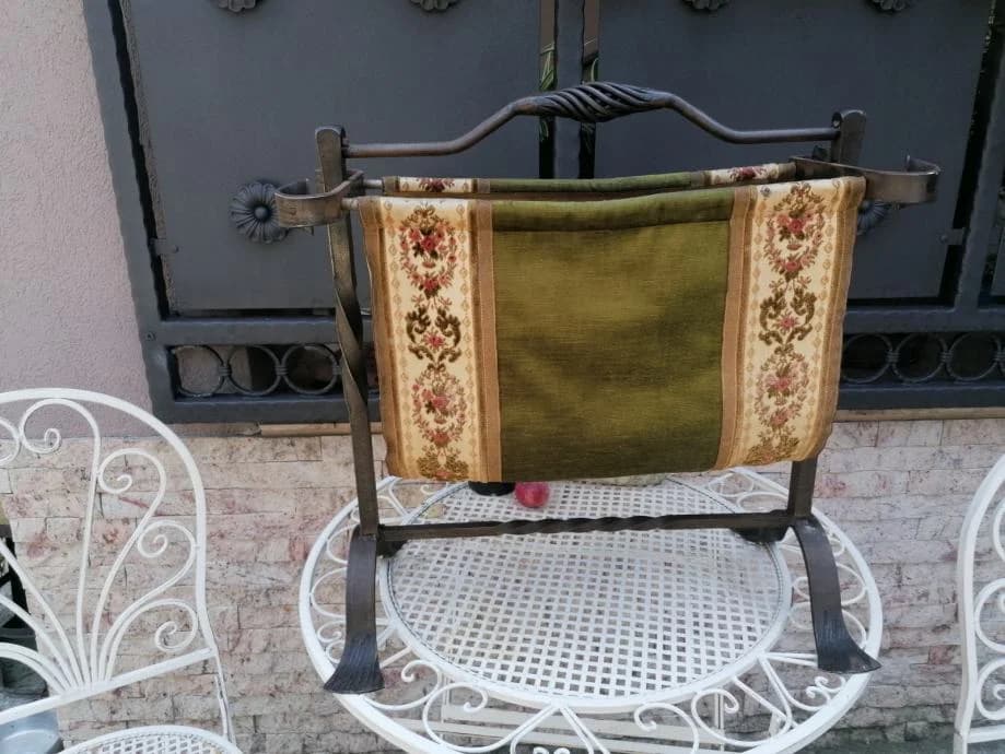 Biedermeier stalak od kovanog željeza 3