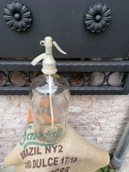 Boca za soda vodu od stakla s potpisom/žigom 3