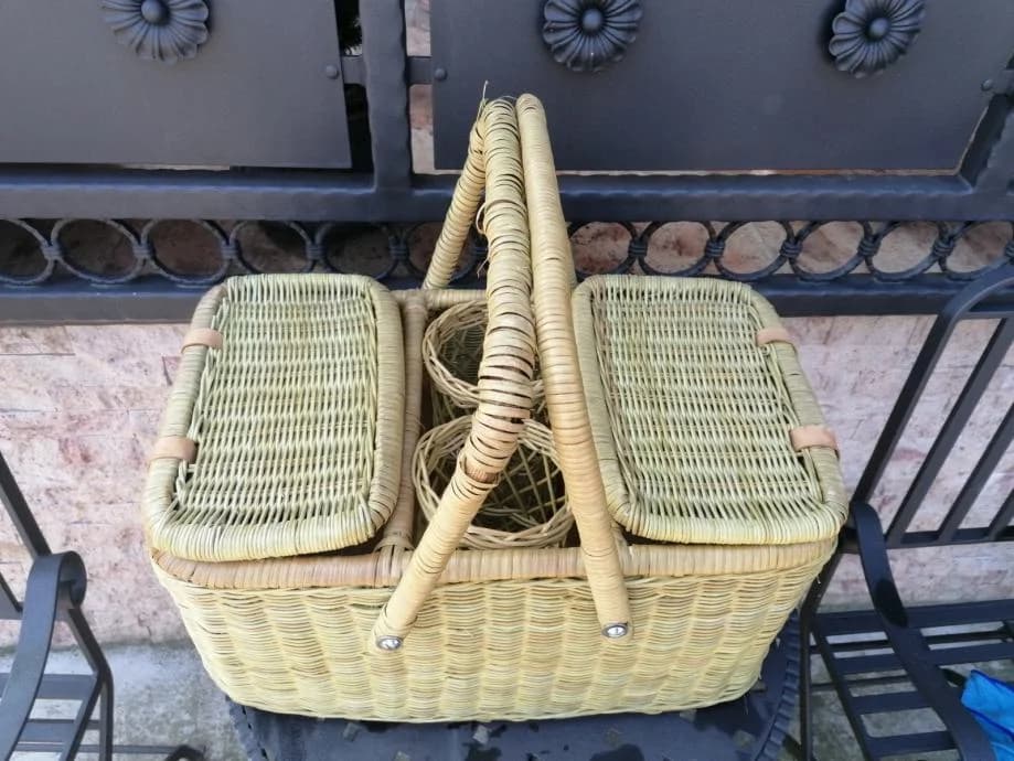 Košara za piknik od pruća