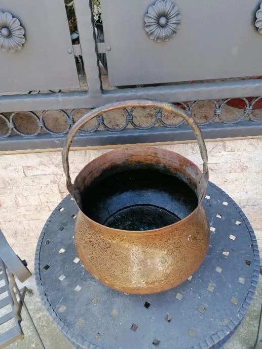 Kotao od bakra s bogatim dekorom 2