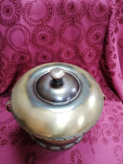Posuda od metala 2
