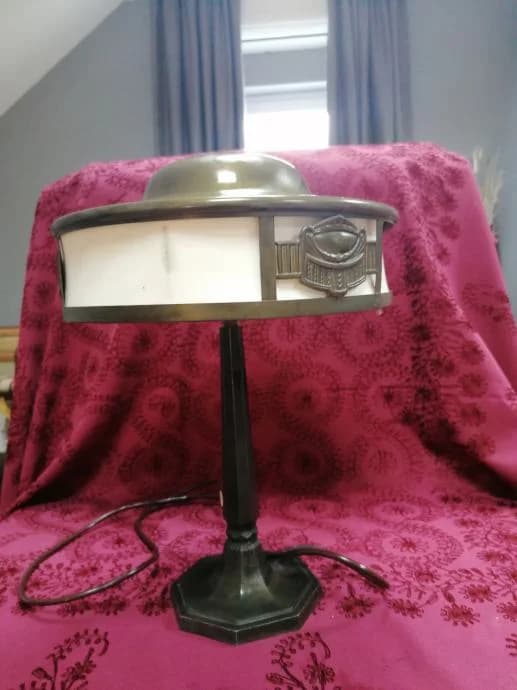 Secesijska lampa od baršuna i metala 6