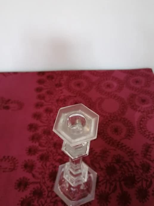 Svjećnjak od kristala s brušenim detaljima 2